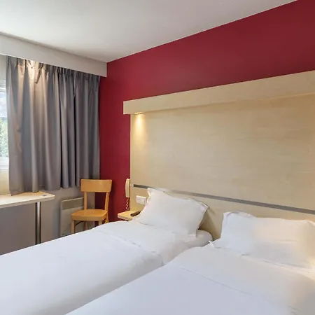 B&B HOTEL Le Puy-en-Velay Vals-pres-le-Puy Exterior foto